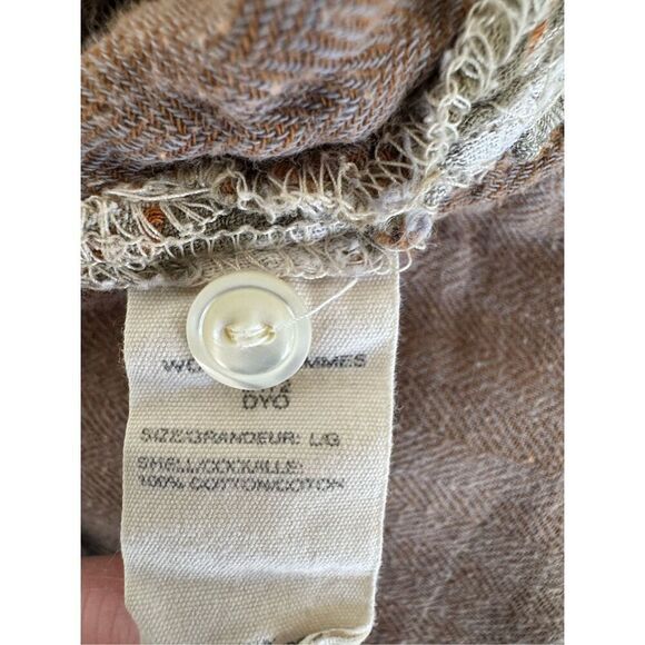 Woolrich women’s L 100% cotton plaid flannel sage green cozy relaxed empire butt - Picture 6 of 6